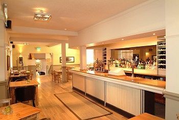 The World's End - Northampton 4* Ecton